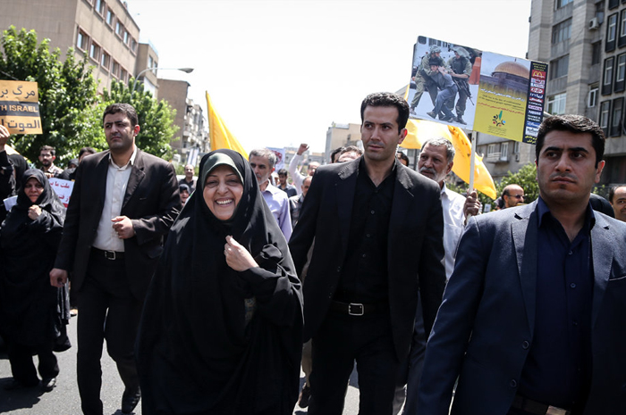 (تصاویر) حضور مقامات در راهپیمایی روز قدس (تصاویر) حضور مقامات در راهپیمایی روز قدس