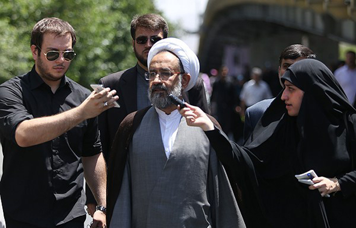 (تصاویر) حضور مقامات در راهپیمایی روز قدس (تصاویر) حضور مقامات در راهپیمایی روز قدس