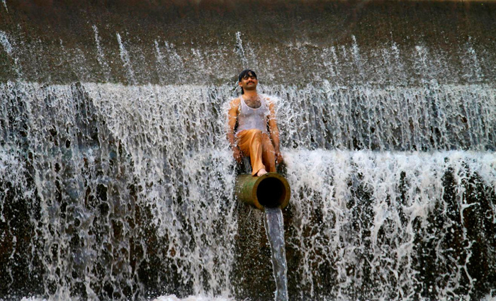 (تصاویر) گرمای مرگبار در پاکستان (تصاویر) گرمای مرگبار در پاکستان