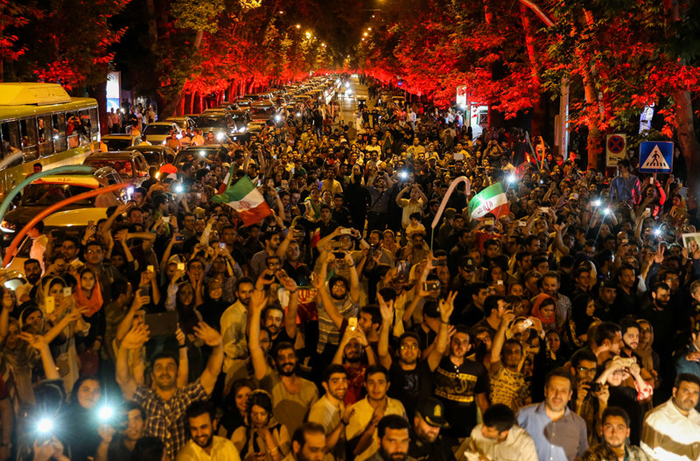 (تصاویر) جشن هستهای در تهران(2) (تصاویر) جشن هستهای در تهران(2)