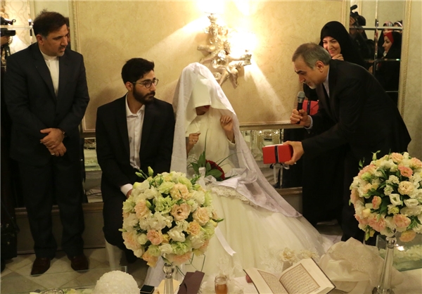 آخوندی و فریدون والدین معنوی زوج ماه عسلی شدند +(تصاویر) آخوندی و فریدون والدین معنوی زوج ماه عسلی شدند +(تصاویر)