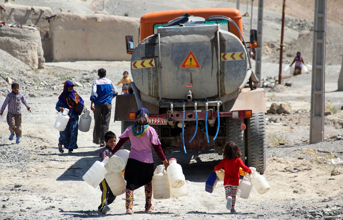 (تصاویر) بی آبی در روستای «فتح الله» (تصاویر) بی آبی در روستای «فتح الله»