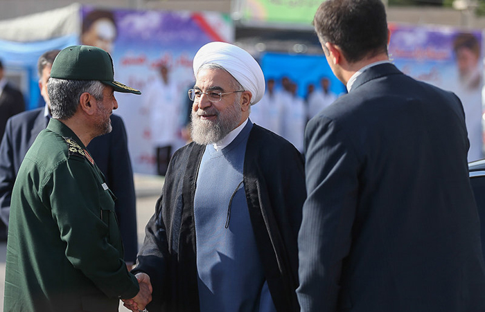 (تصاویر) روحانی در جمع فرماندهان سپاه (تصاویر) روحانی در جمع فرماندهان سپاه