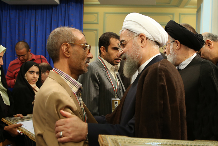 (تصاویر) دیدار روحانی با جانبازان (تصاویر) دیدار روحانی با جانبازان