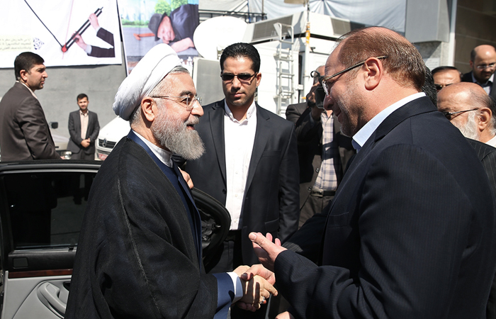 (تصاویر) روحانی و قالیباف در مترو (تصاویر) روحانی و قالیباف در مترو