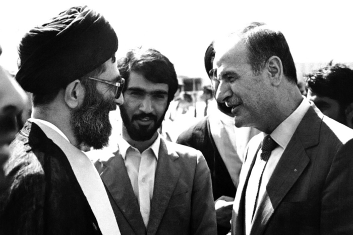 (تصاویر) سفر آیت‌الله خامنه‌ای به سوریه