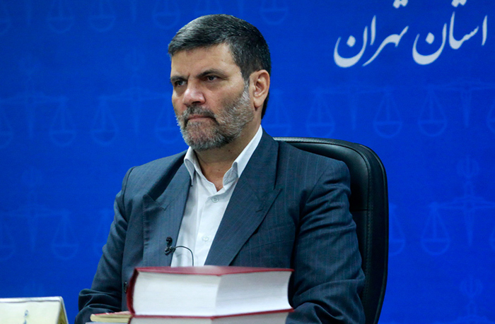 (تصاویر) دومین جلسه دادگاه بابک زنجانی (تصاویر) دومین جلسه دادگاه بابک زنجانی