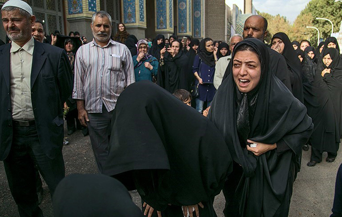 (تصاویر) خاکسپاری جانباختگان منا