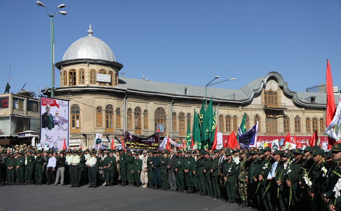 (تصاویر) تشییع سردار همدانی در همدان (تصاویر) تشییع سردار همدانی در همدان
