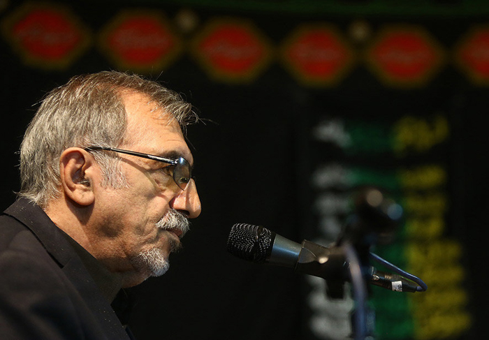 (تصاویر) لاریجانی در عزاداری خانه مجیدی (تصاویر) لاریجانی در عزاداری خانه مجیدی