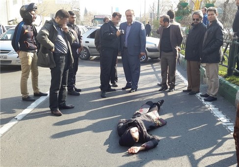 (تصاویر) بازسازی صحنه قتل دلخراش دختر جوان