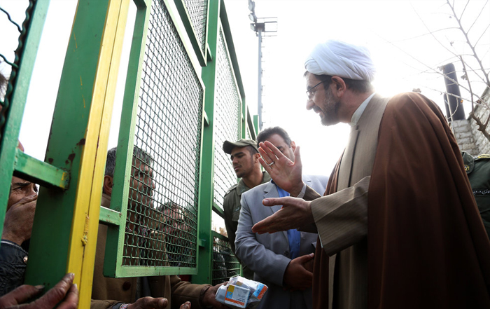 (تصاویر) جمع‌آوری معتادان تهران