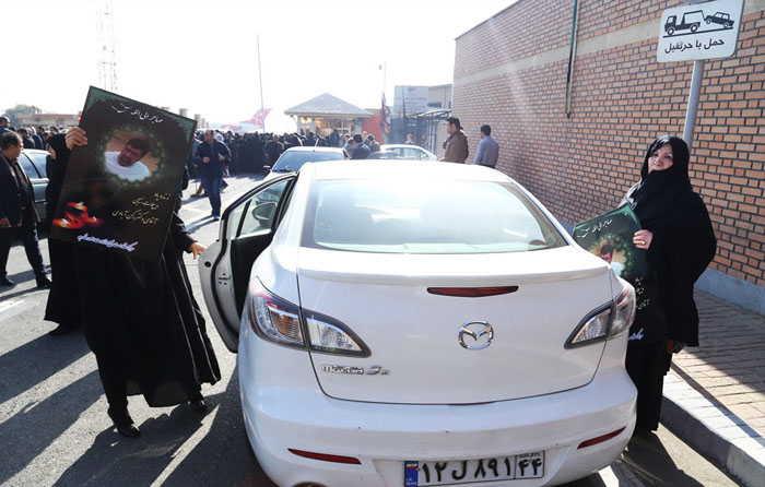 پیکر مرحوم رکنآبادی وارد تهران شد پیکر مرحوم رکنآبادی وارد تهران شد