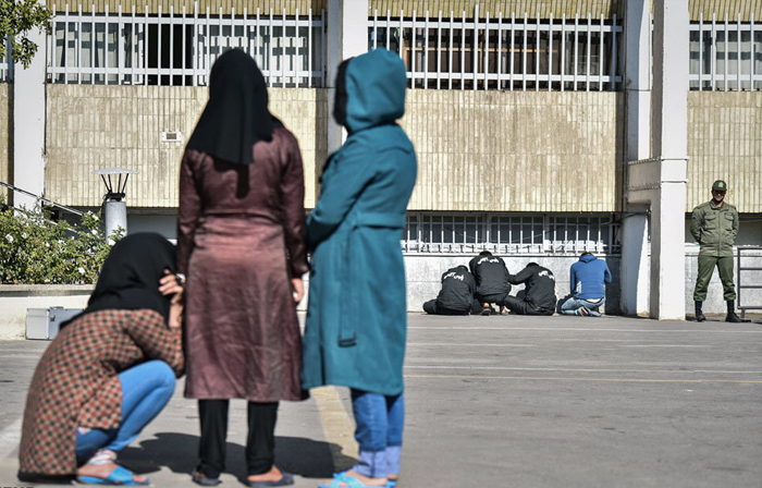 (تصاویر) دستگیری سارقان مامور نما (تصاویر) دستگیری سارقان مامور نما