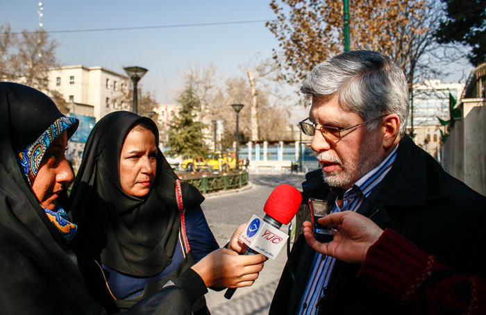 (تصاویر) مراجعه جوانفکر به دادگاه (تصاویر) مراجعه جوانفکر به دادگاه