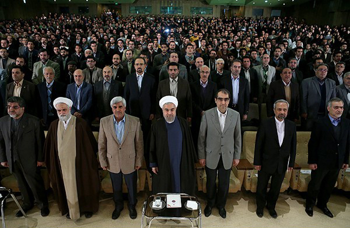 (تصاویر) روحانی در مراسم روز دانشجو (تصاویر) روحانی در مراسم روز دانشجو