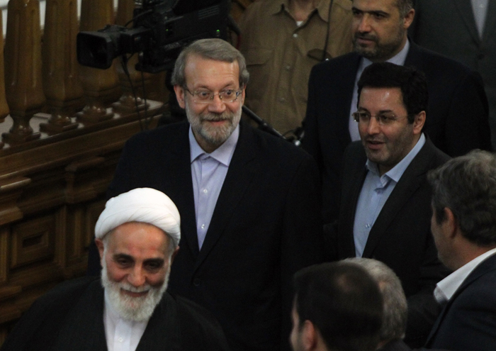تقدیر علی لاریجانی از ناطقنوری تقدیر علی لاریجانی از ناطقنوری