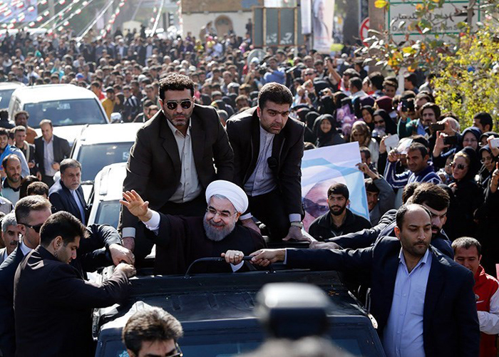 (تصاویر) استقبال از روحانی در بوشهر (تصاویر) استقبال از روحانی در بوشهر