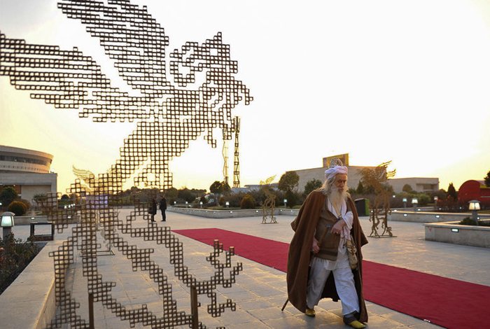 (تصاویر) دومین روز جشنواره فیلم فجر (تصاویر) دومین روز جشنواره فیلم فجر
