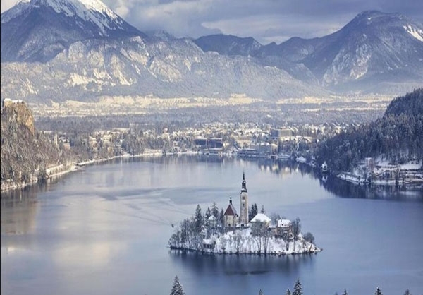 (تصاویر) زیباترین شهرهای برفی جهان (تصاویر) زیباترین شهرهای برفی جهان