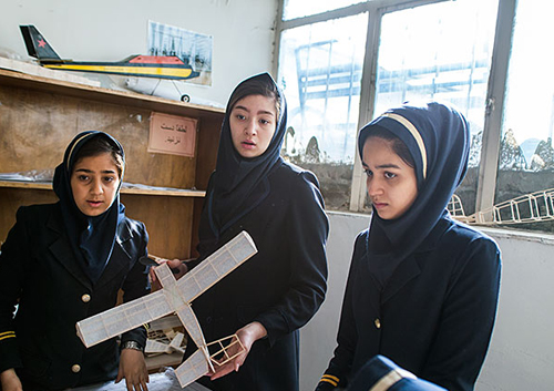 (تصاویر) اولین مدرسه هوانوردی دختران (تصاویر) اولین مدرسه هوانوردی دختران