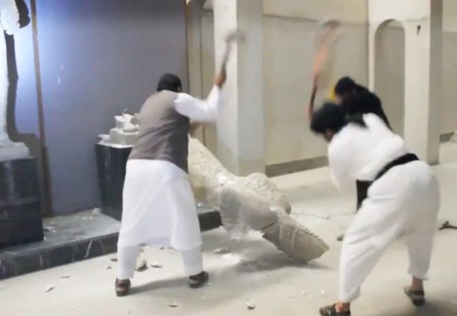 (تصویر) حمله داعش به موزه موصل (تصویر) حمله داعش به موزه موصل