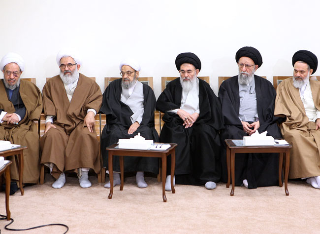 (تصاویر) دیدار اعضای خبرگان با رهبر انقلاب (تصاویر) دیدار اعضای خبرگان با رهبر انقلاب