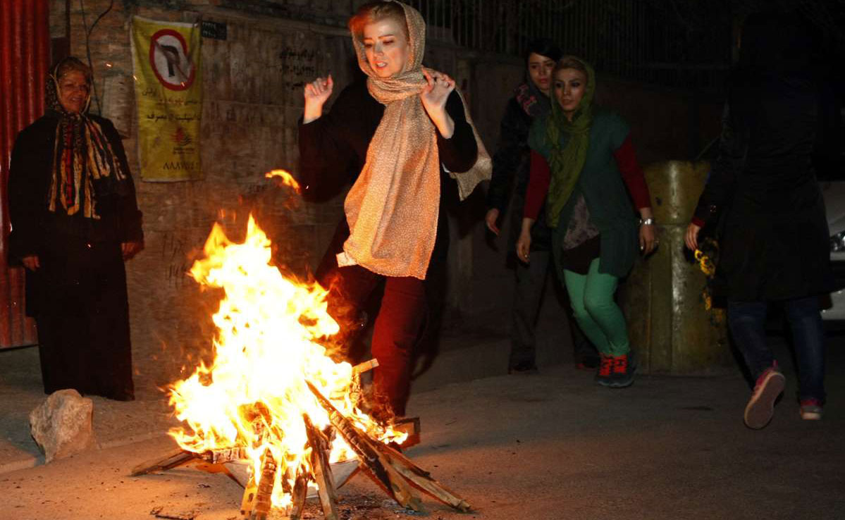 چهارشنبهسوری؛ آئینی که آسیب شد چهارشنبهسوری؛ آئینی که آسیب شد