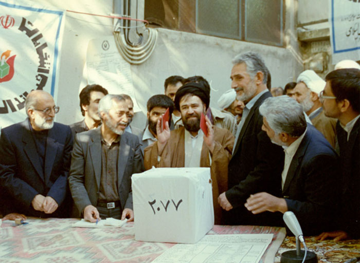 (تصاویر) آلبوم خاطرات سید احمد خمینی (تصاویر) آلبوم خاطرات سید احمد خمینی