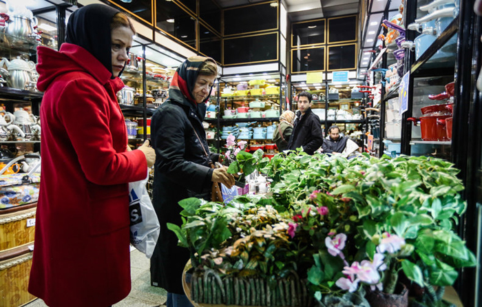 (تصاویر) جنب و جوش در بازار تهران (تصاویر) جنب و جوش در بازار تهران