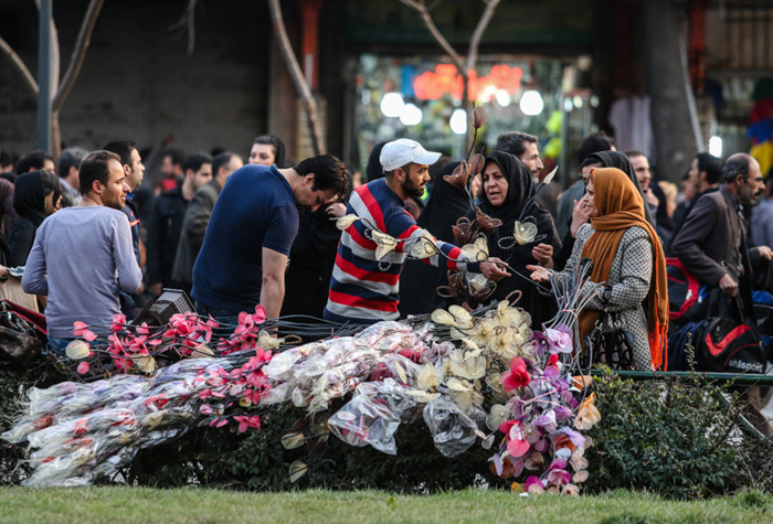 (تصاویر) جنب و جوش در بازار تهران (تصاویر) جنب و جوش در بازار تهران