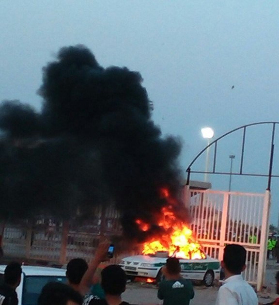 توضیحات ناجا درباره درگیری پس از بازی فولاد - الهلال در اهواز توضیحات ناجا درباره درگیری پس از بازی فولاد - الهلال در اهواز