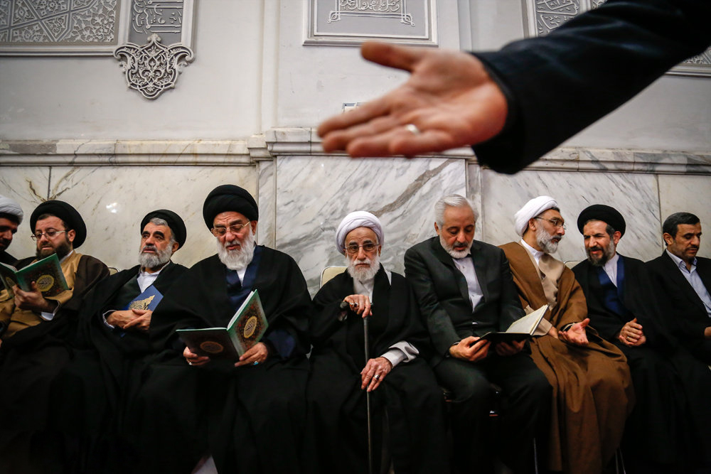 (تصاویر) مجلس ترحیم همسر آیت الله جنتی (تصاویر) مجلس ترحیم همسر آیت الله جنتی