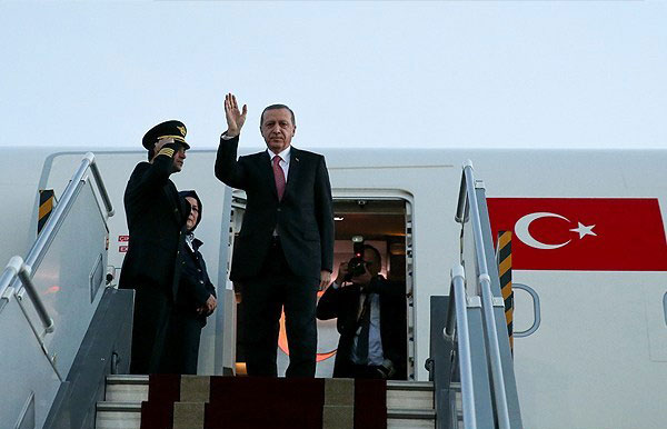سفر اردوغان به تهران پایان یافت سفر اردوغان به تهران پایان یافت