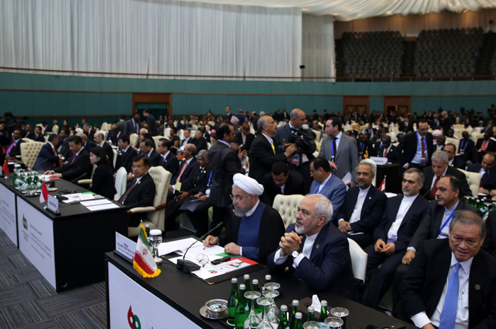 (تصاویر) سفر روحانی به اندونزی (تصاویر) سفر روحانی به اندونزی