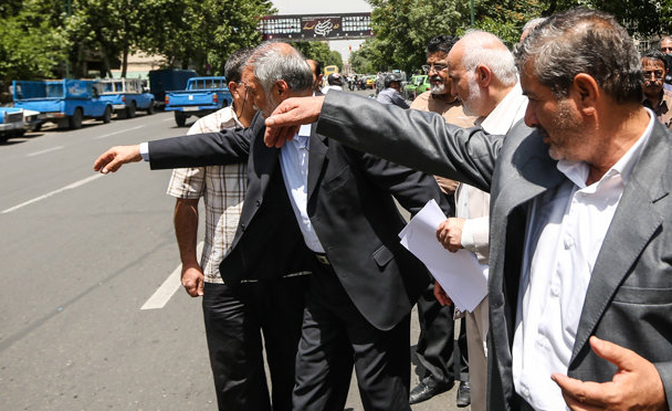 نشانهشناسی یک محاکمه نشانهشناسی یک محاکمه