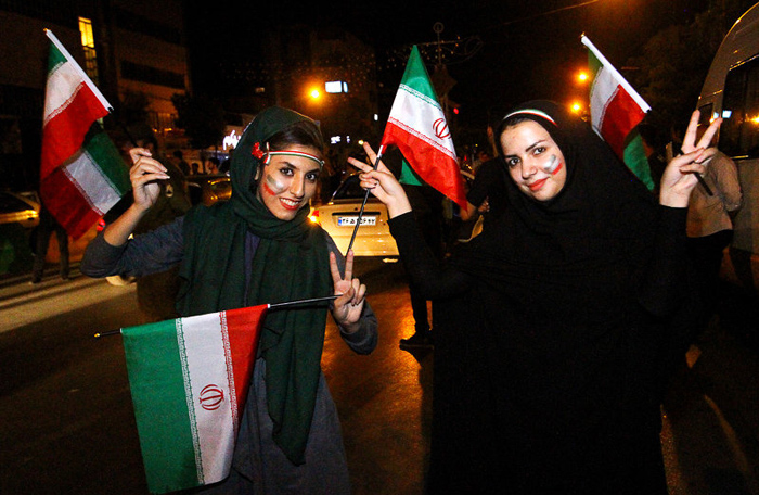 (تصاویر) کارناوال شادی پس از دومین برد از امریکا (تصاویر) کارناوال شادی پس از دومین برد از امریکا