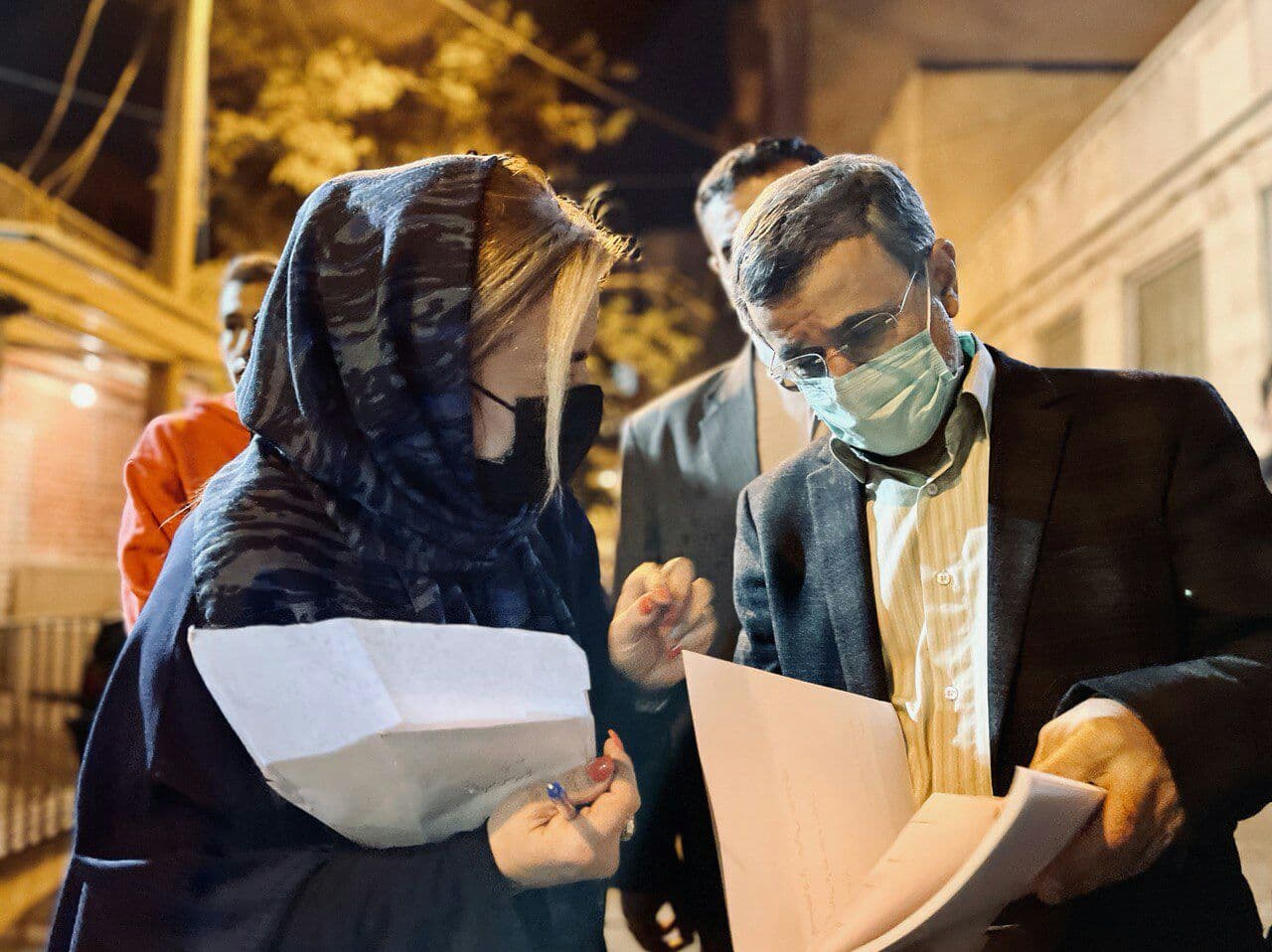 (تصاویر) جشن تولد محمود احمدی‌نژاد در محله نارمک!