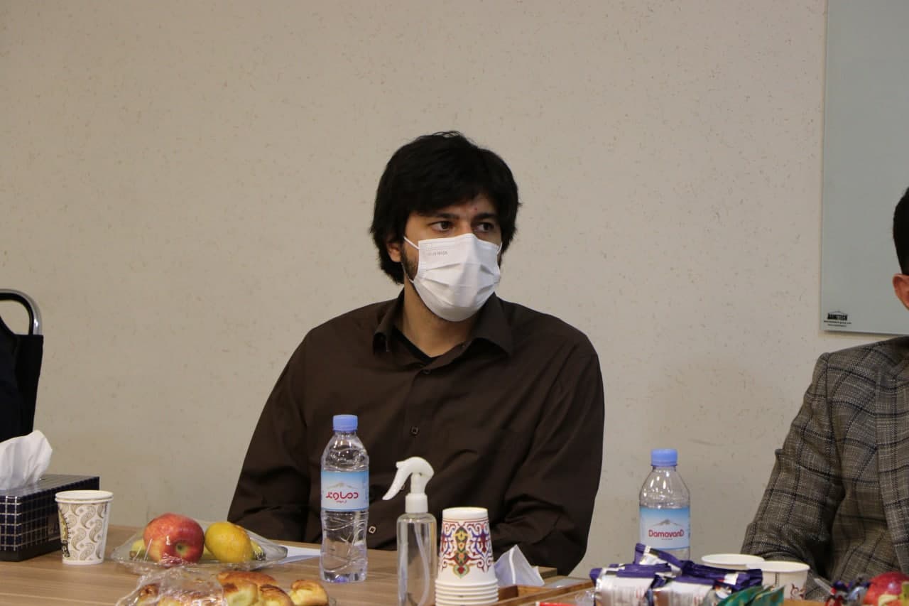 یکی از رسالت‌های یکتانت، گسترش ادبیات بازاریابی دیجیتال است