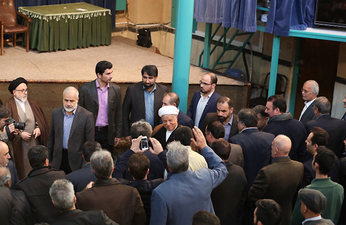 (تصاویر) دیدار ستادائتلاف اصلاح طلبان با هاشمی (تصاویر) دیدار ستادائتلاف اصلاح طلبان با هاشمی