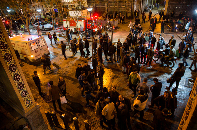 (تصاویر) انفجار در بازار تهران