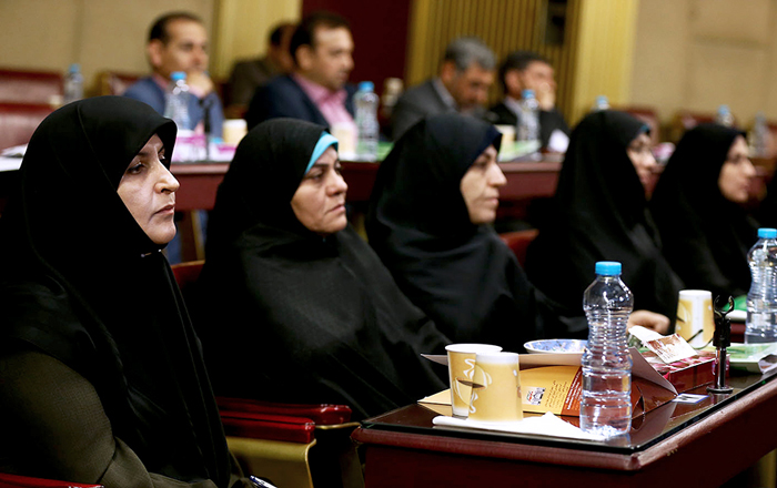 (تصاویر) اولین گردهمایی منتخبان مجلس دهم (تصاویر) اولین گردهمایی منتخبان مجلس دهم