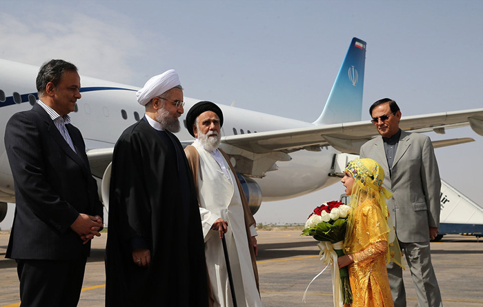 (تصاویر) استقبال از روحانی در کرمان (تصاویر) استقبال از روحانی در کرمان
