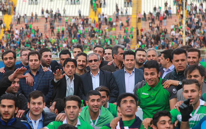 (تصاویر) جشنصعود ماشینسازی به لیگ برتر (تصاویر) جشنصعود ماشینسازی به لیگ برتر