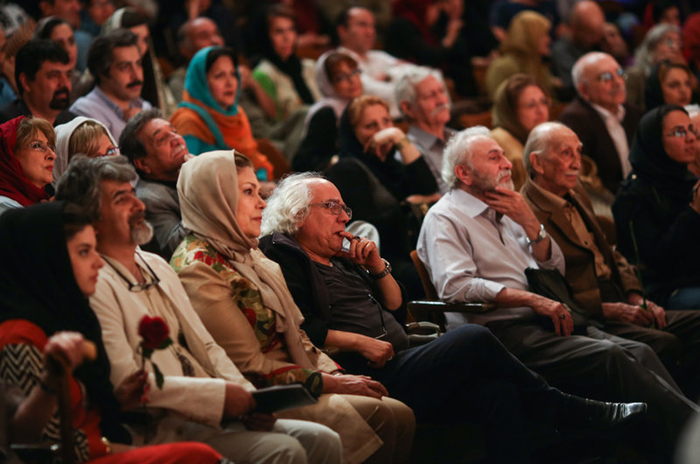 (تصاویر) سیزدهمین جشن بازیگر خانه تئاتر (تصاویر) سیزدهمین جشن بازیگر خانه تئاتر