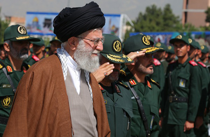 (تصاویر) رهبرانقلاب در مراسم دانشآموختگی دانشجویان افسری (تصاویر) رهبرانقلاب در مراسم دانشآموختگی دانشجویان افسری