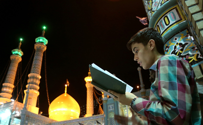(تصاویر) احیای شب نوزدهم ماه رمضان (تصاویر) احیای شب نوزدهم ماه رمضان