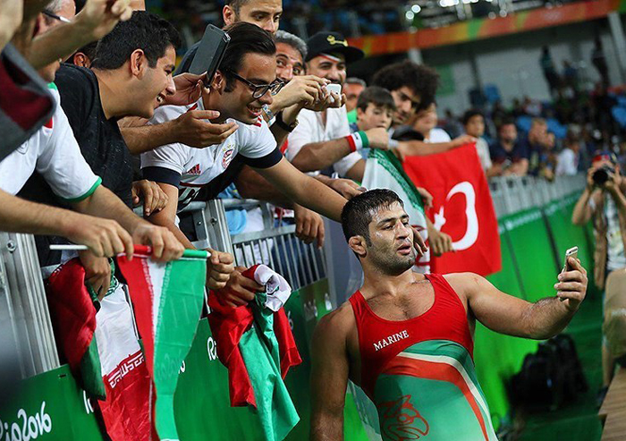 (تصاویر) کسب مدال برنز سعید عبدولی (تصاویر) کسب مدال برنز سعید عبدولی
