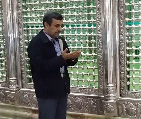 حاشیه‌های حضور احمدی‌نژاد در حرم امام (ره)