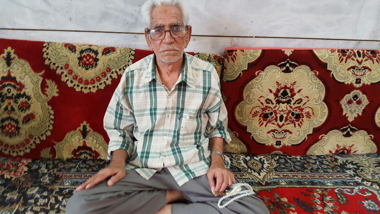 داستان خواندنی مردی که در غربت روستا میسازد +(تصاویر) داستان خواندنی مردی که در غربت روستا میسازد +(تصاویر)